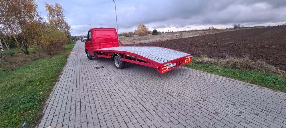 Nowa Zabudowa platforma najazd na Autolaweta 
Blach