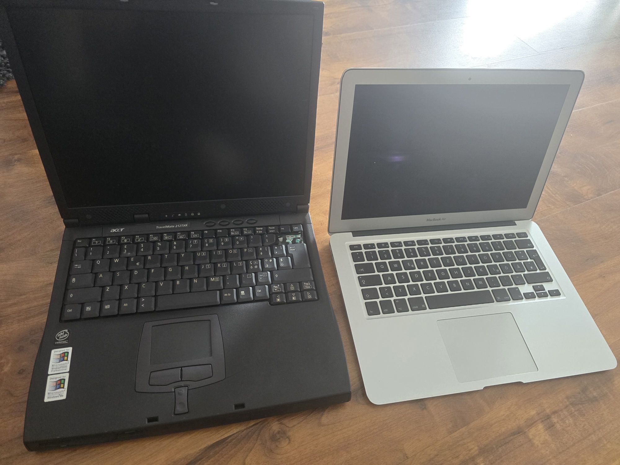 Sprzedam laptopy uszkodzone