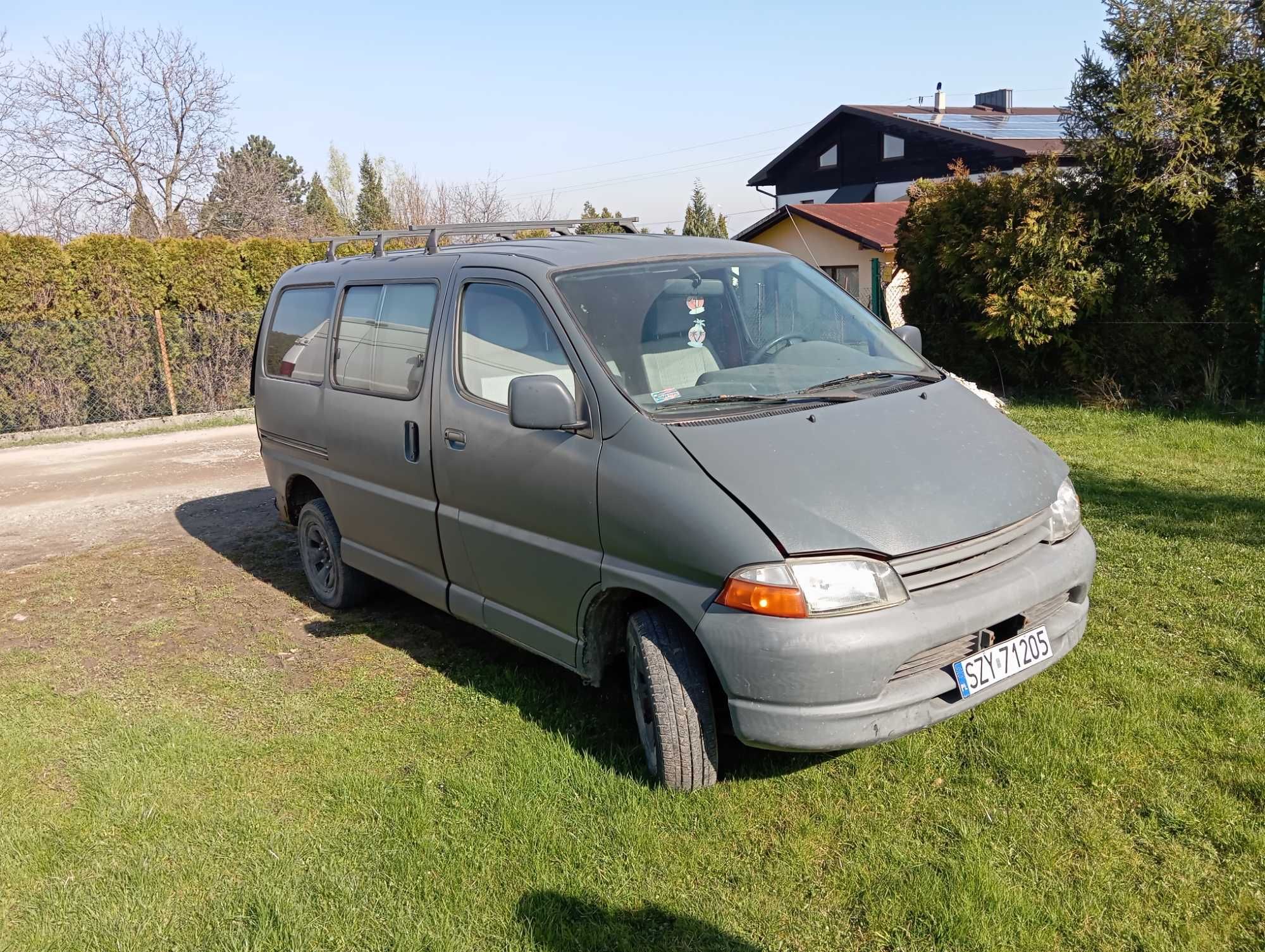 F-VAT 23%*Toyota Hiace *4x4 * 2,7 Benzyna/Gaz- 143 KM *1999 r.*3 osoby