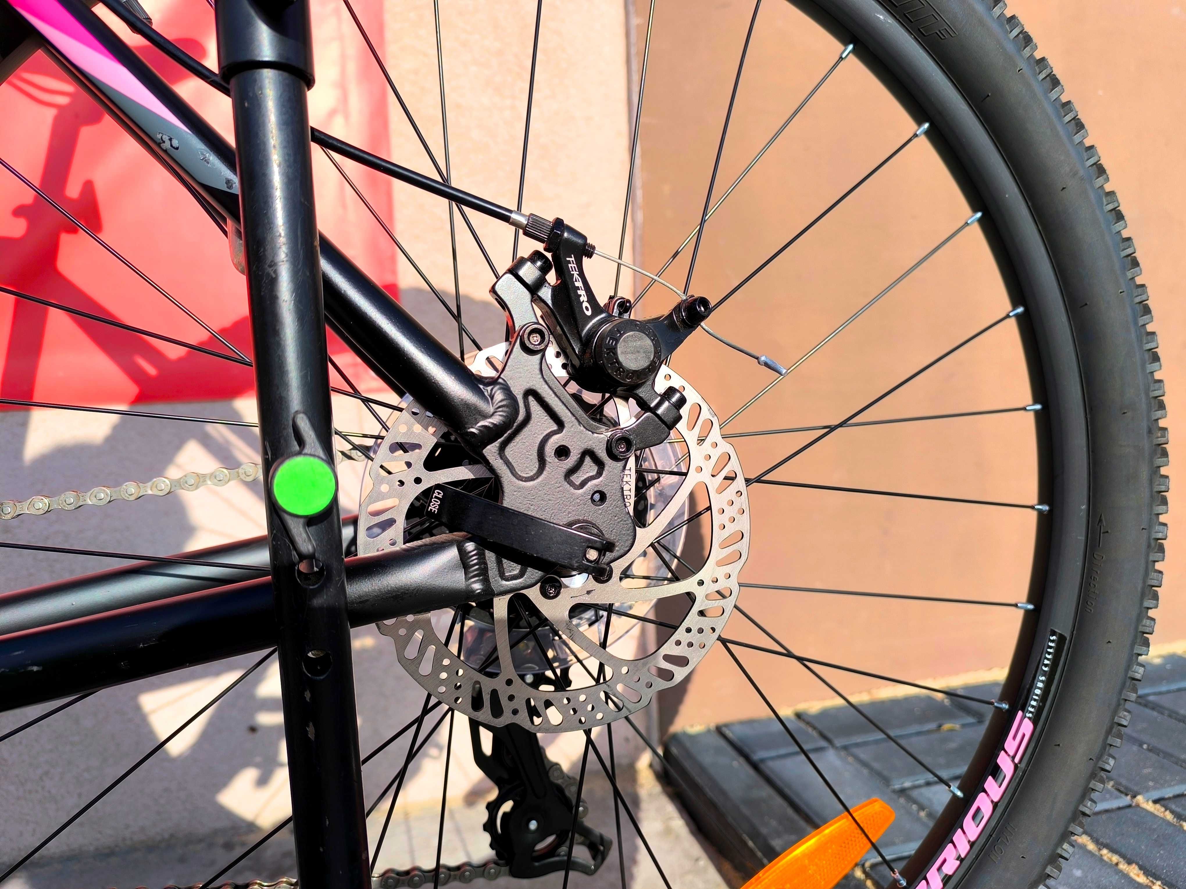 PIĘKNY SERIOUS ROCKVILLE DISC Roz. 20" Hamulce Tarczowe *Koła 27,5*