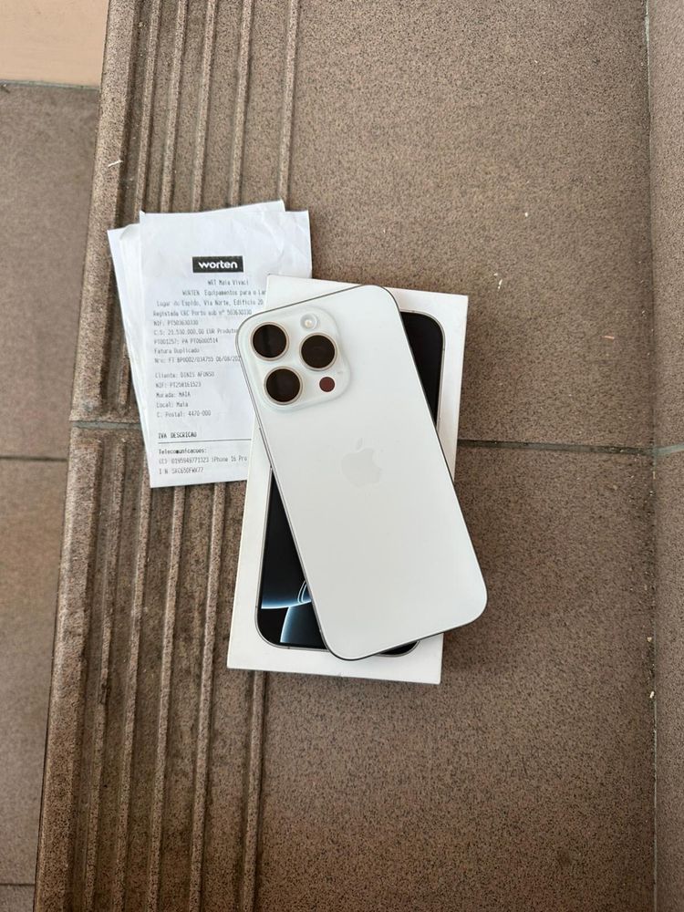 Iphone 16 Pro 128gb Titanium White novo c/fatura e garantia (Troca)