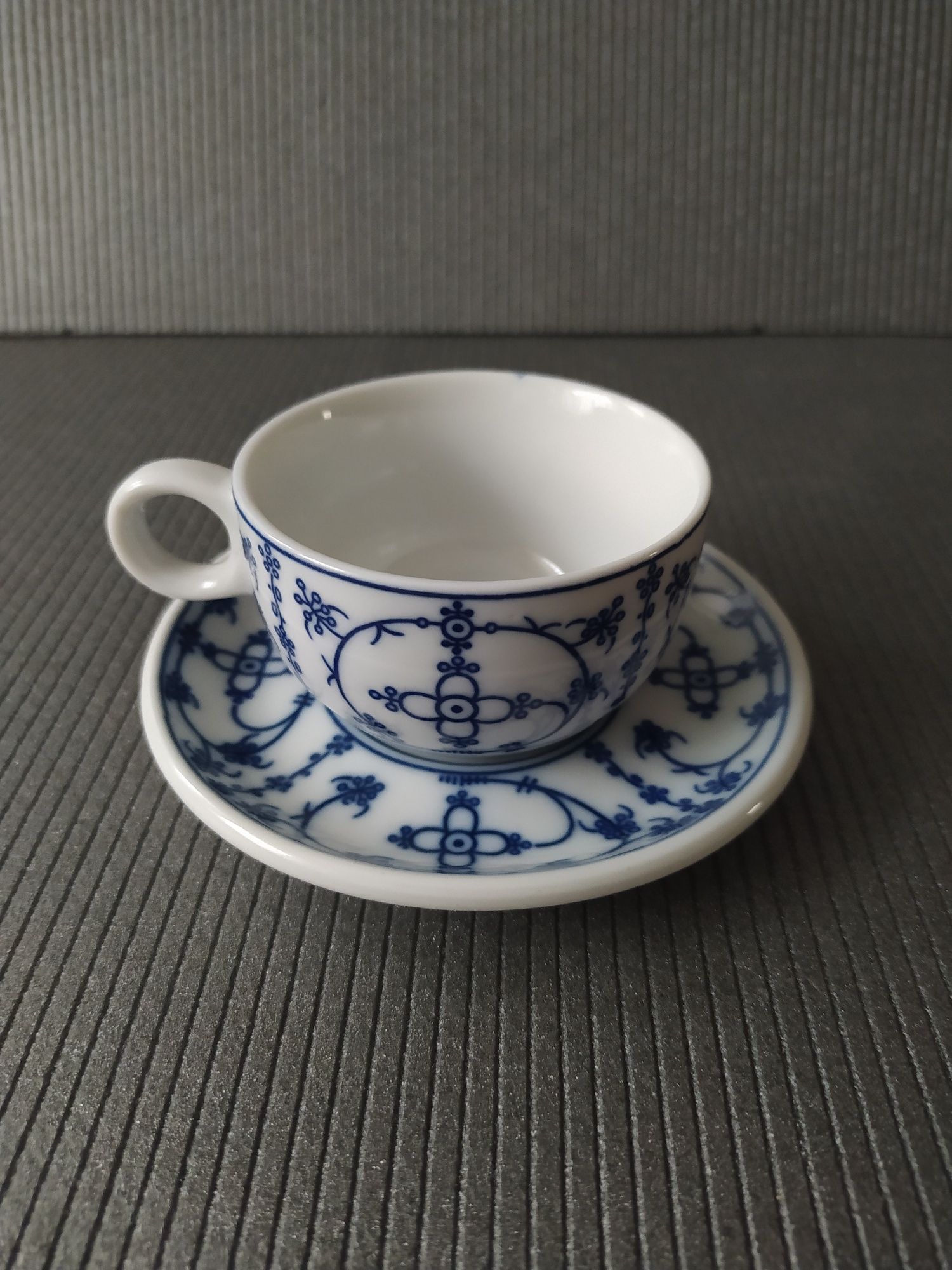 Filiżanka z podstawką MOKKA Schonwald Indisch Blau porcelana stara