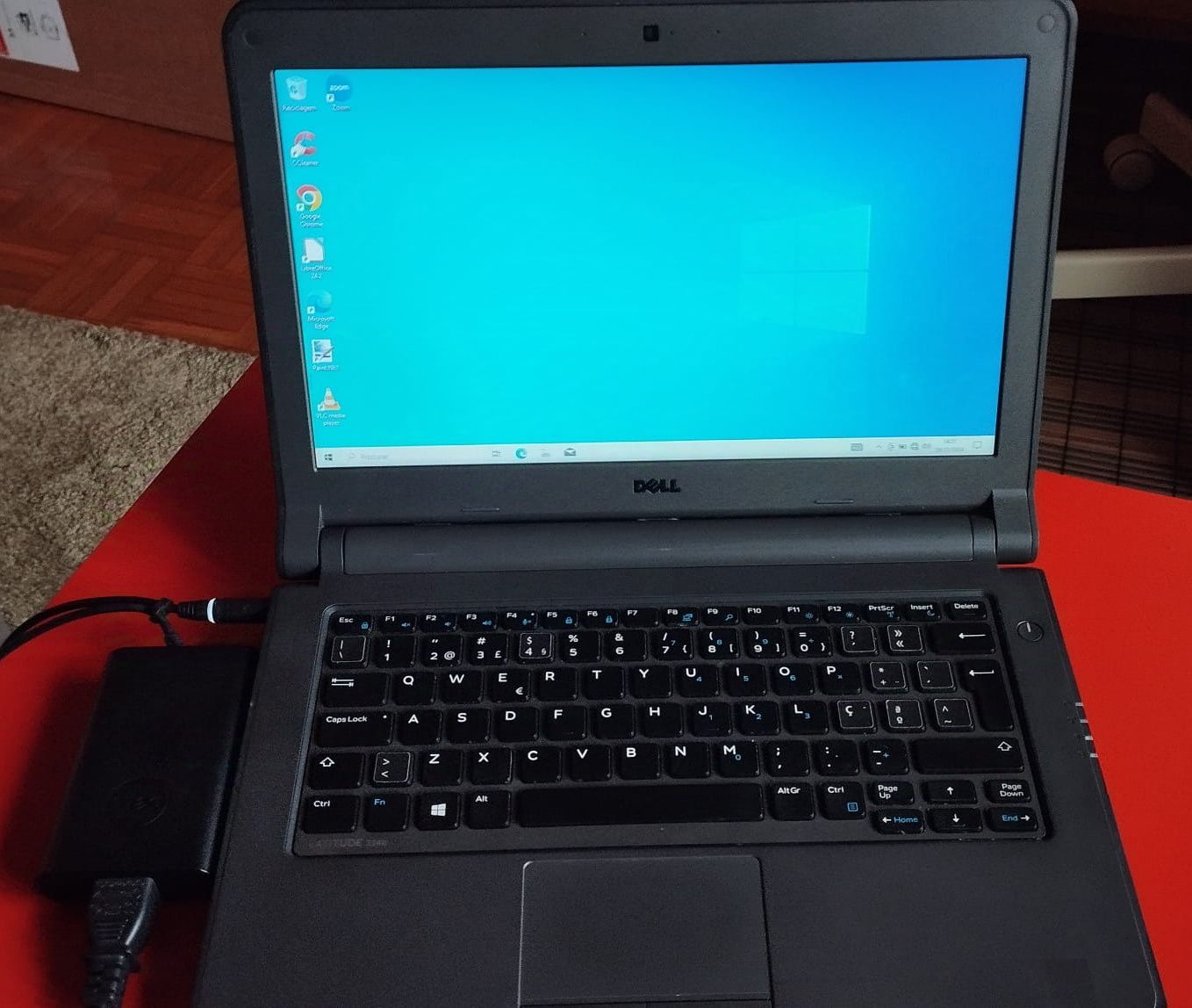 DELL Latitude 3340
