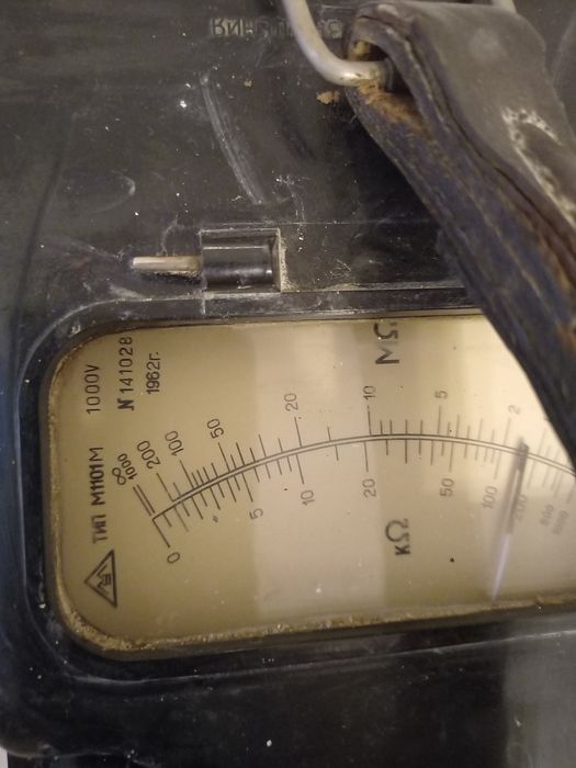 Мегаомметр М1101М 1962года,трансформатор,,вольтметр