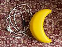 Ikea SMILA MANE Żółta lampa ścienna - księżyc - kabel 3,2 m