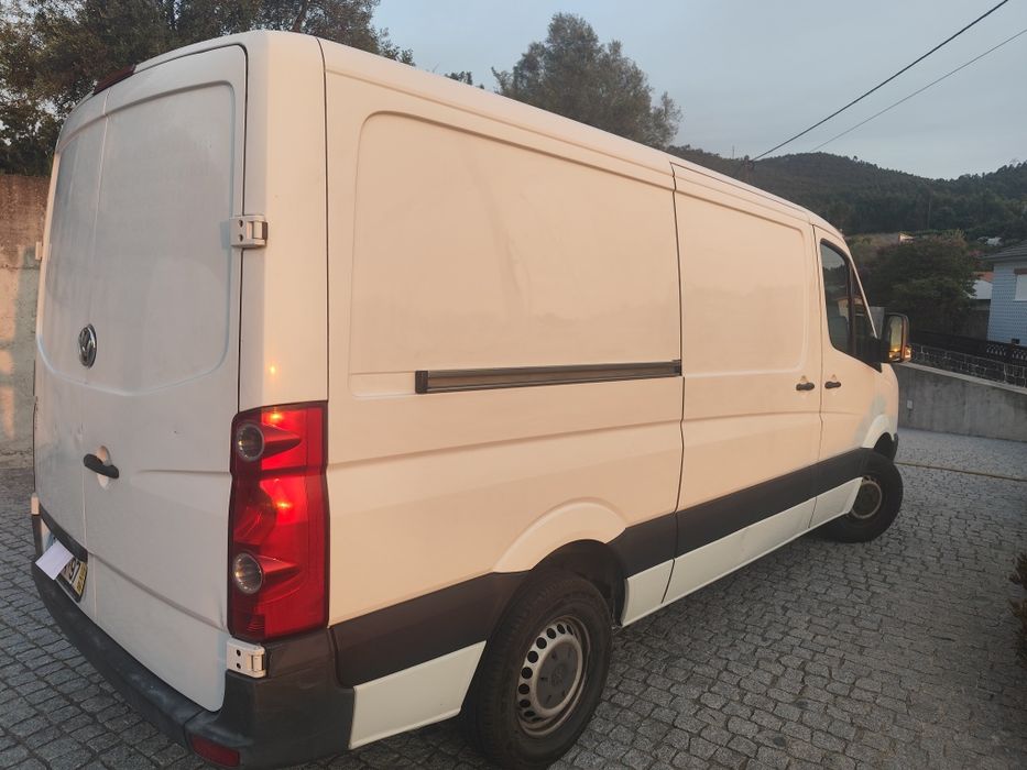 Volkswagen Crafter 35 2.0 TDI 136 CV teto médio