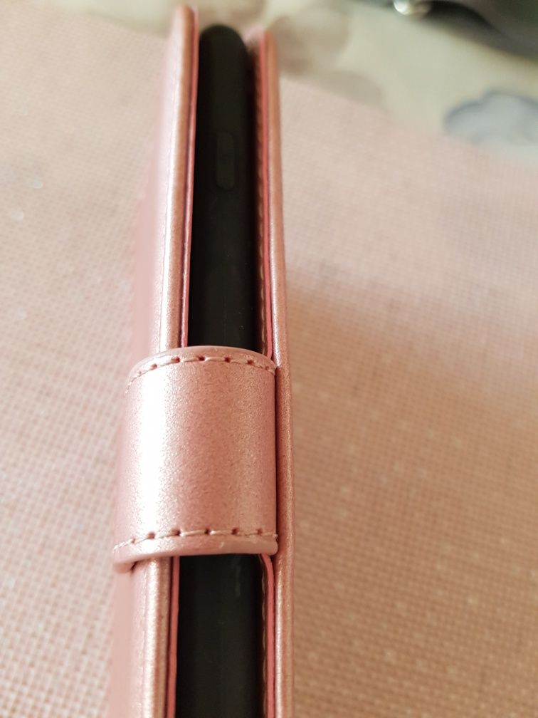 Etui na smartfon