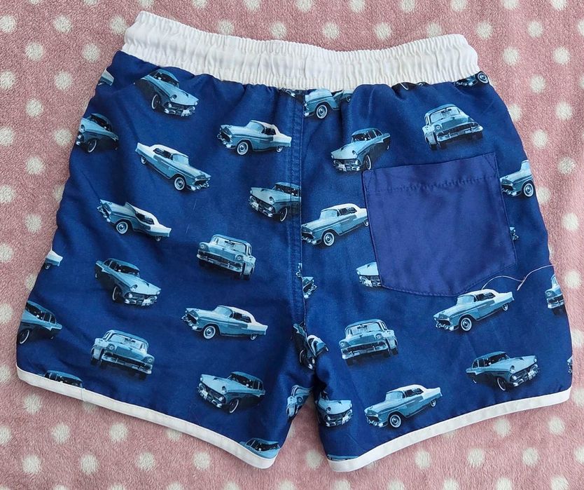 Niebieskie spodenki szorty kąpielowe kąpielówki 116 F&F auta samochody