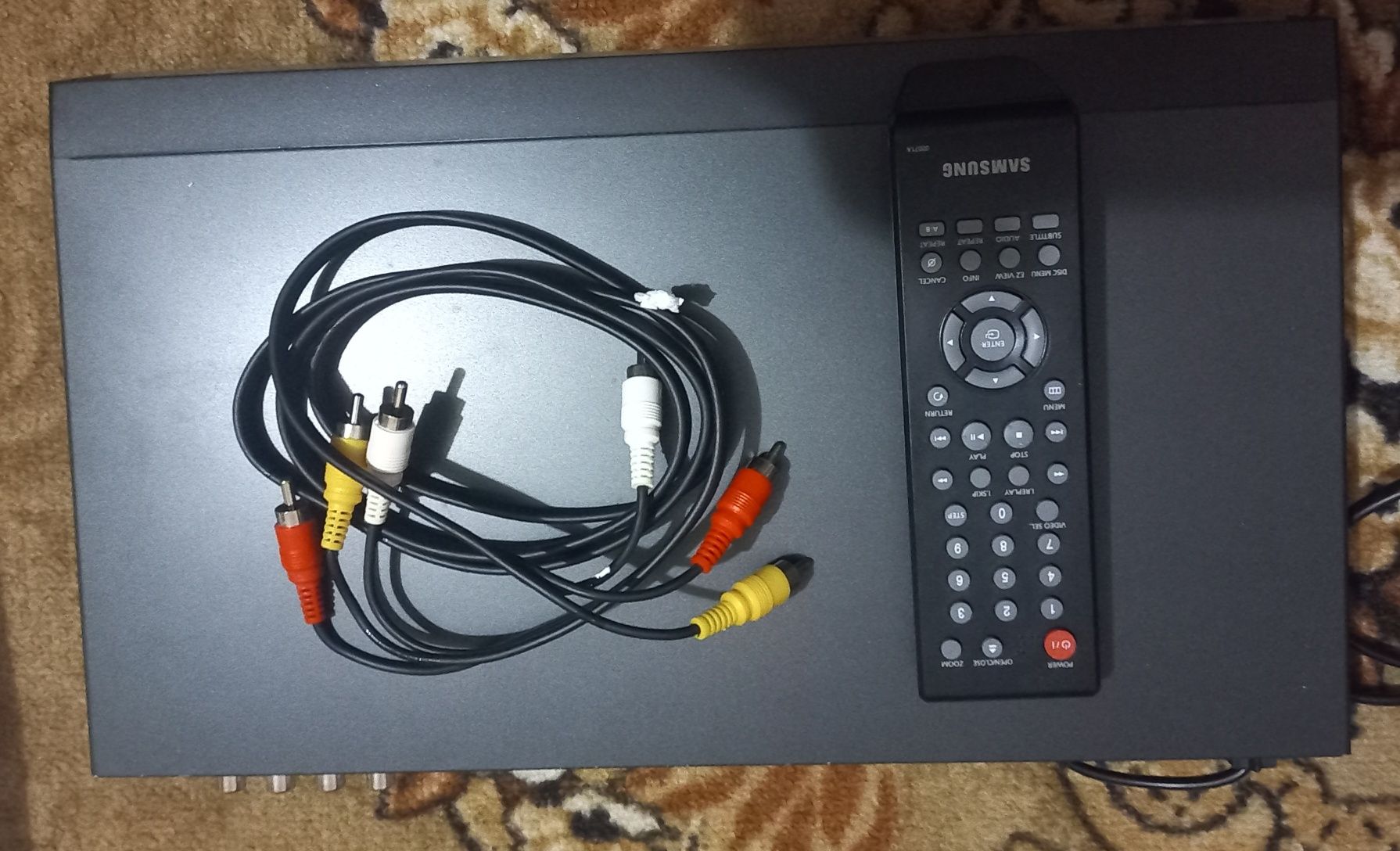DVD програвач Samsung P171