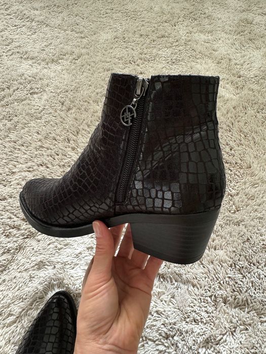 Нові козаки / напівчоботи «chattawak»