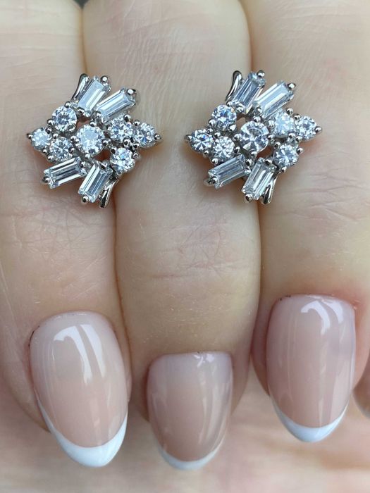 Оригінальні сережки та комплекти з природніми камінцями (колекція)