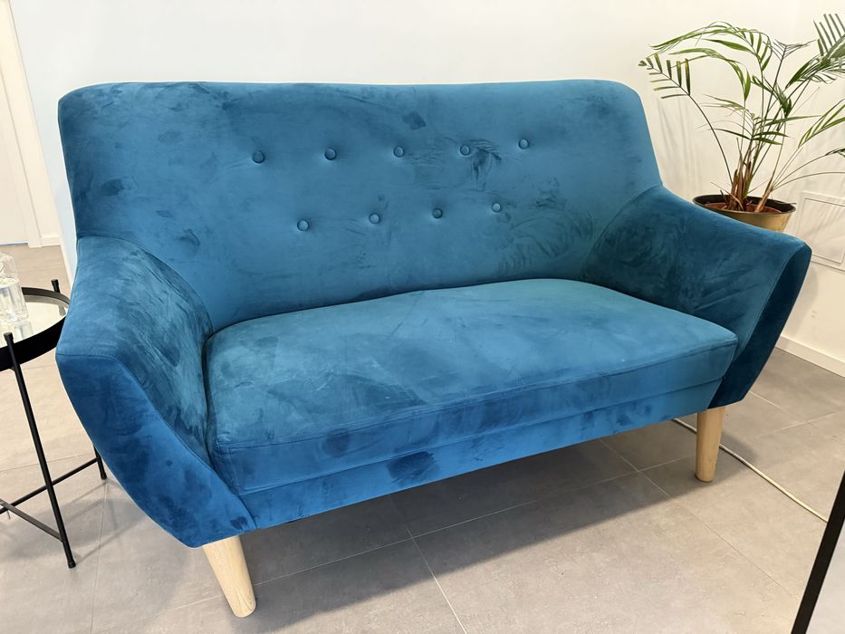 Sofa turkusowa dwuosobowa kanapa