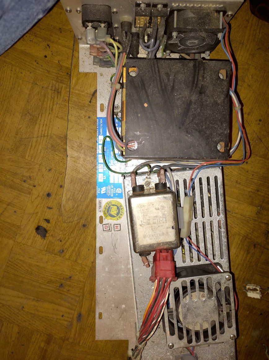 radiatory elektroniczne z elektroniką do zasilaczy duże i małe