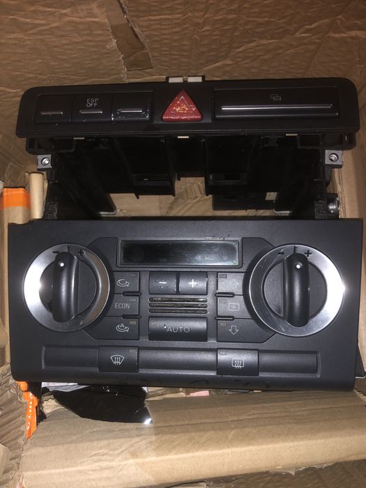 Consola audi a3 8p
