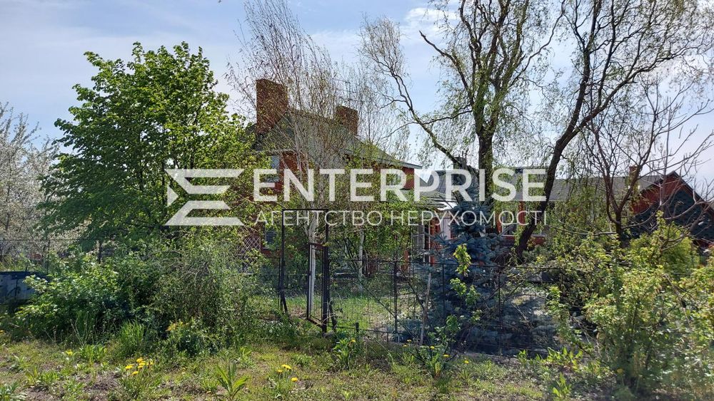 Без%! Продаж ділянки з будинком в с. Лісники