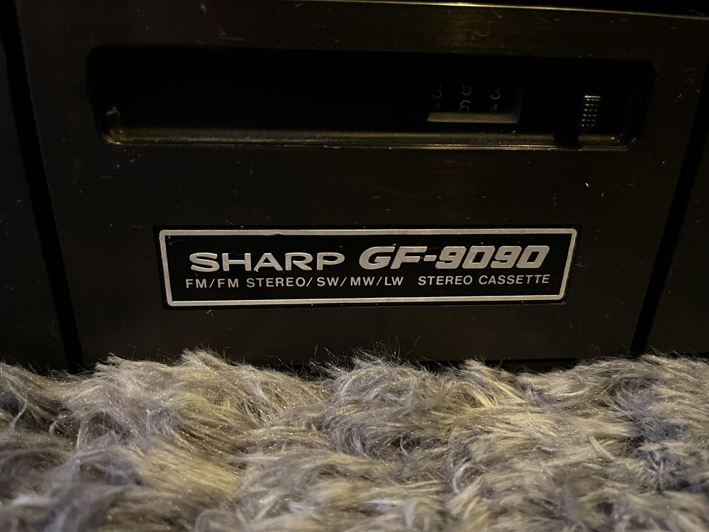 Sharp GF 9090 Ghettoblaster