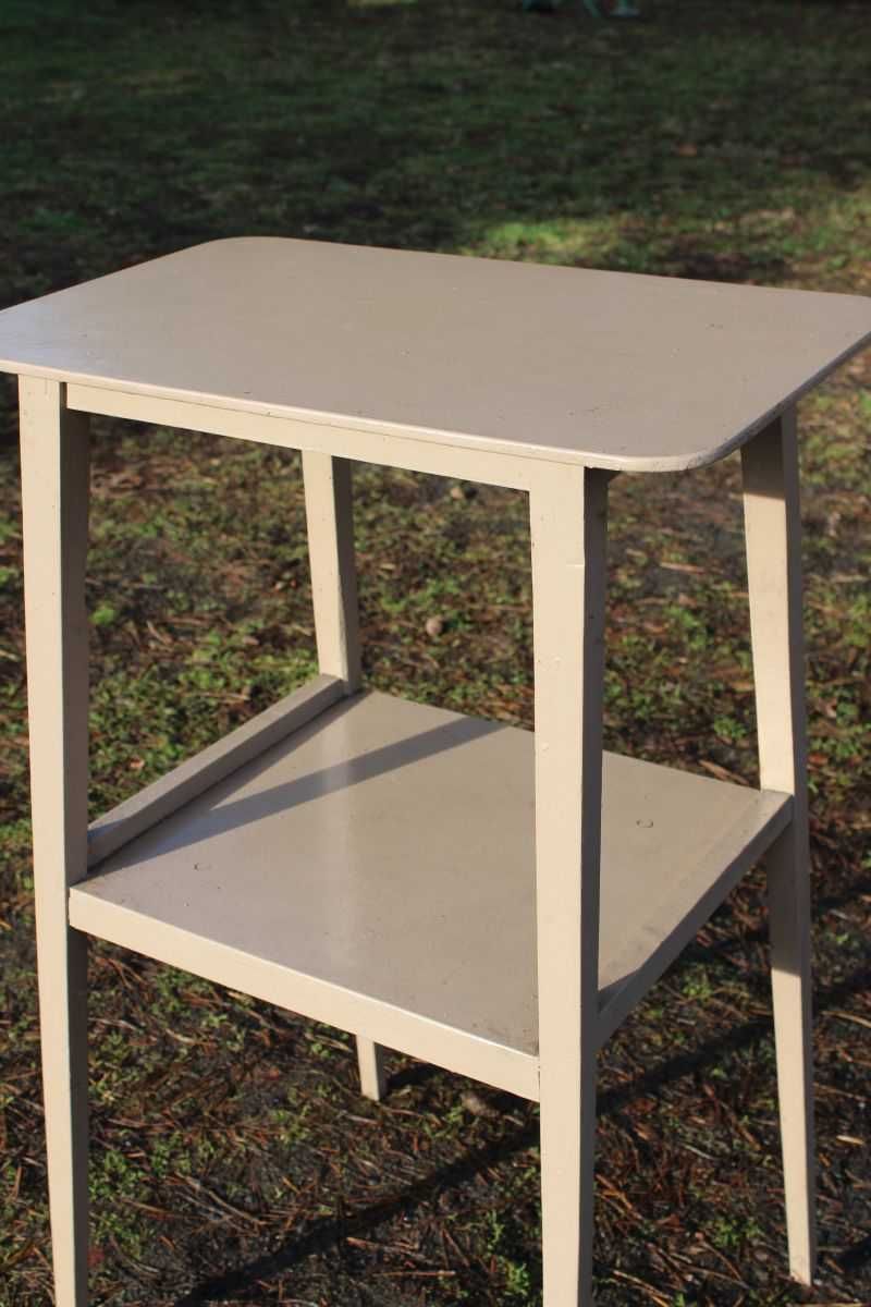 Oryginalny stolik z drewna