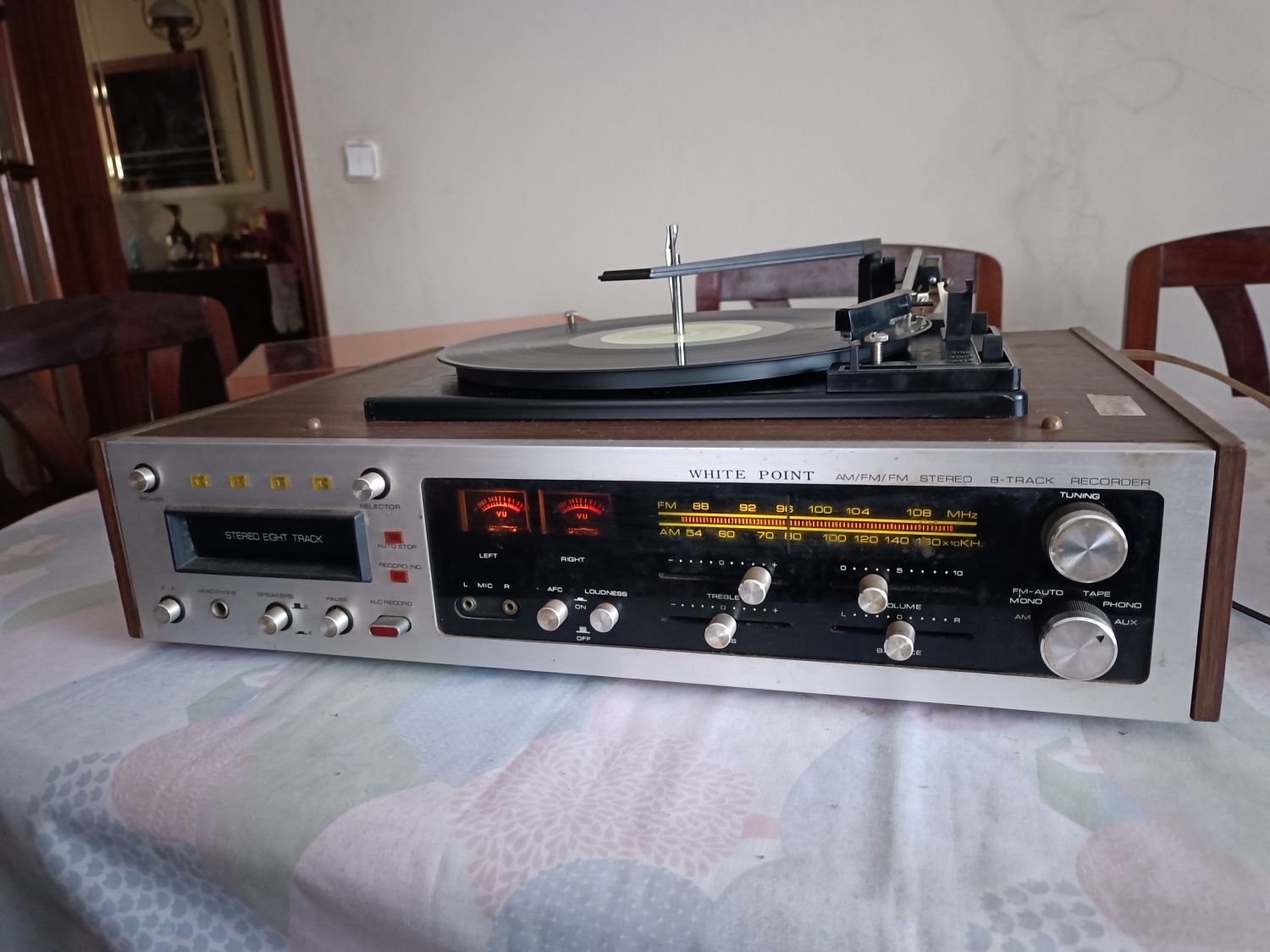 White Point model 7000