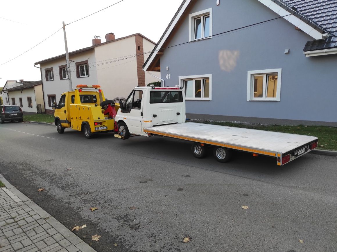 Pomoc drogowa holowanie autolaweta laweta a1 a4 dtś Katowice Mysłowice