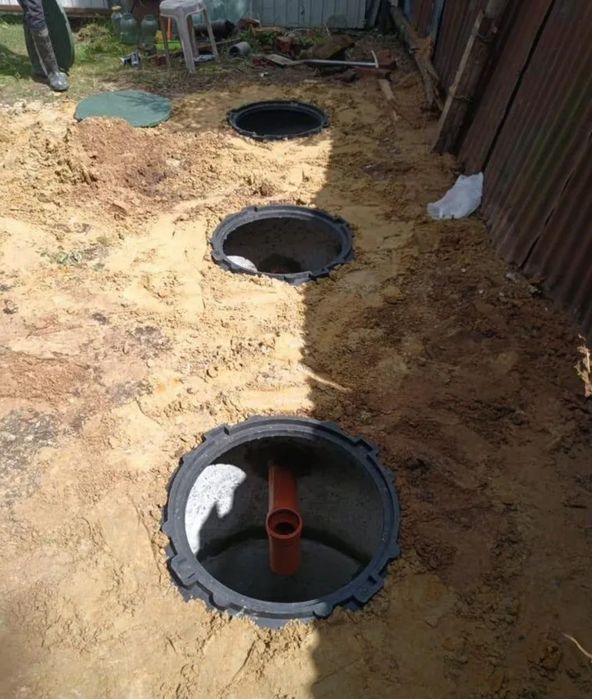 Септик із бетонних кілець, вигрібна яма, каналізація під ключ. УК105