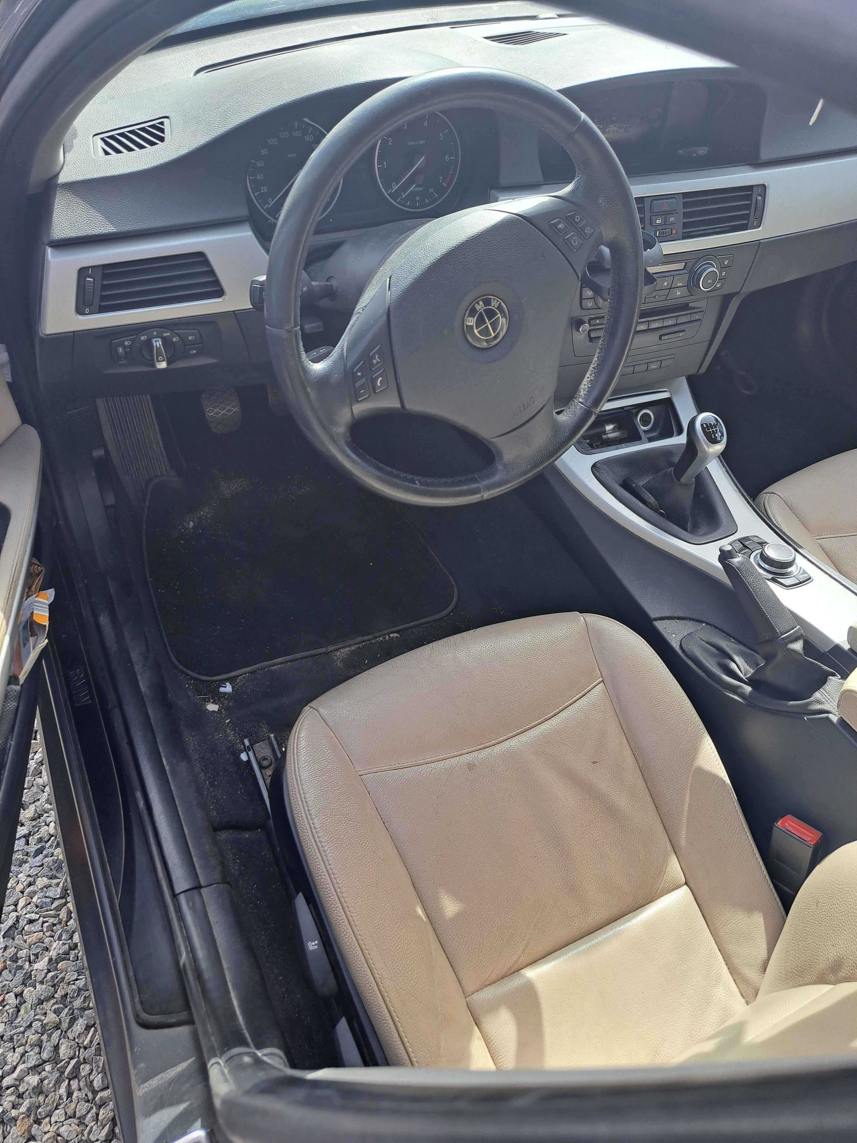 Samochód  Osobowy BMW E 90/2010 r/uszkodzony