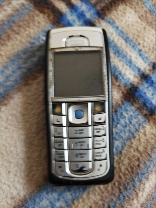 Nokia 6230i на запчасти.