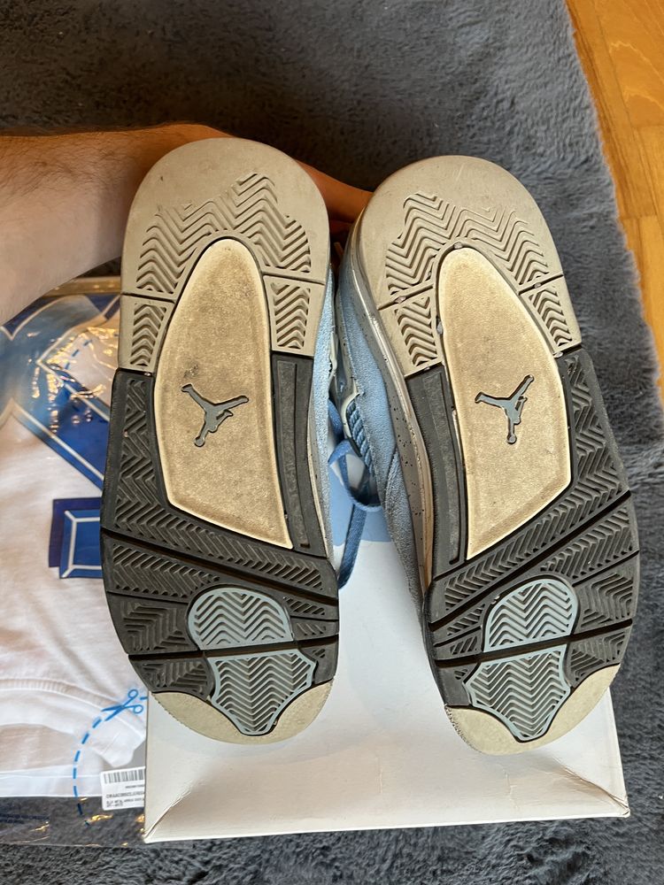 Jordan 4 UNC rozmiar 42