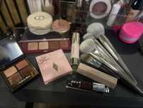 Брендова косметика оригінал кисті dior tilburry fenty