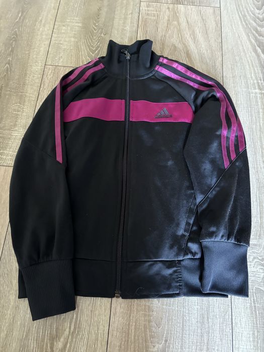 Zestaw sportowy dla dziewczynki 128