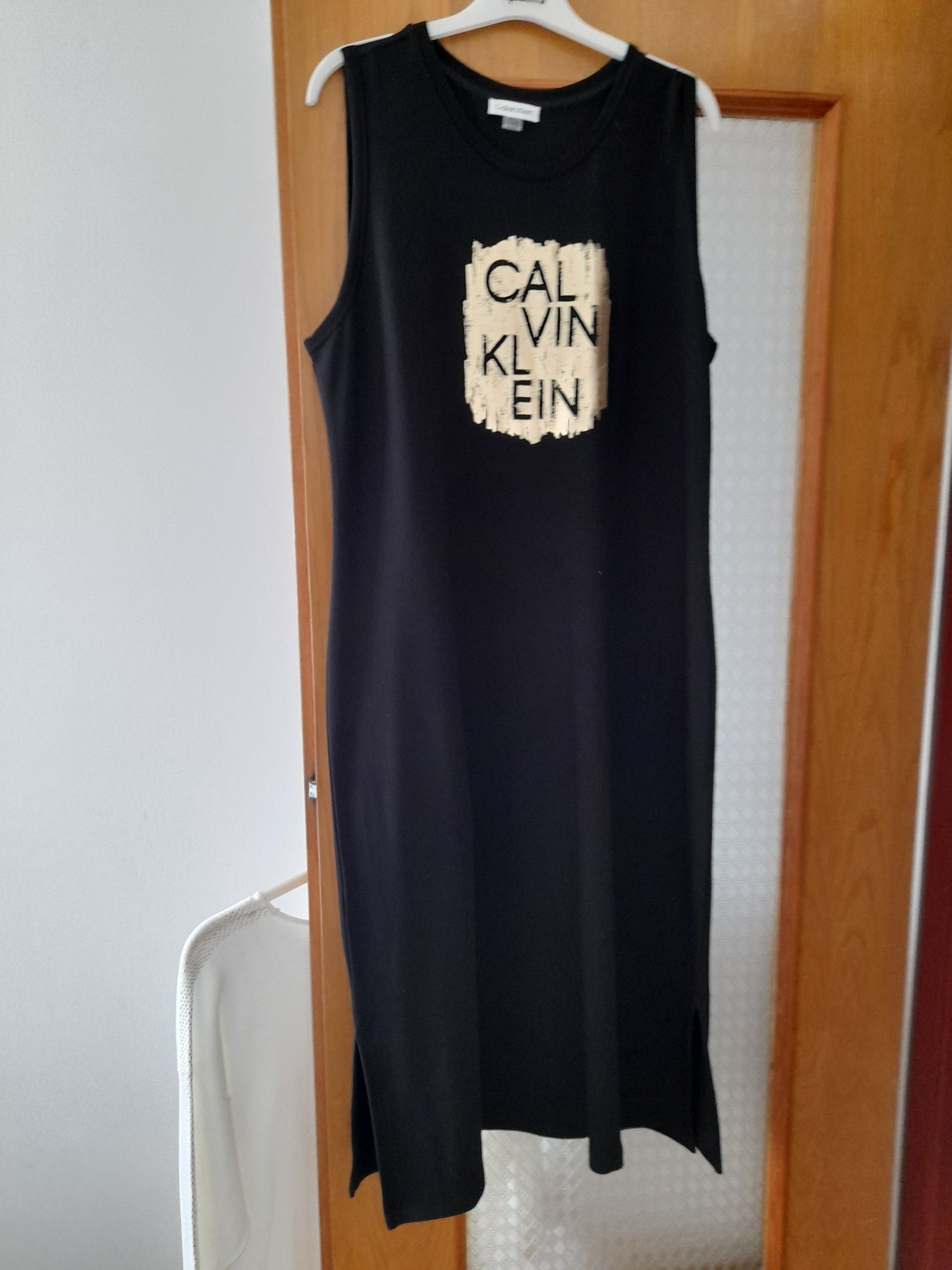 Sukienka damska Calvin Kleina czarna nowa bez metki  XL.