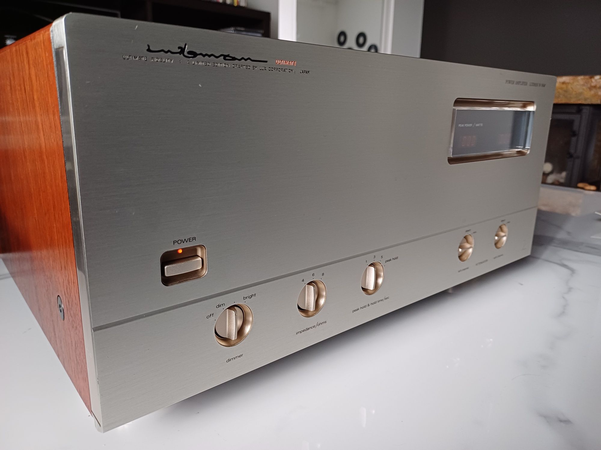 Końcówka mocy LUXMAN M-06ALPHA