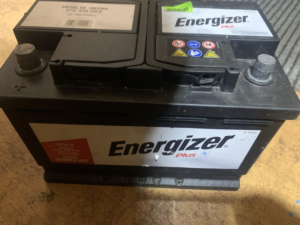 Аккумулятор energizer plus 70ah 640 пусковий струм