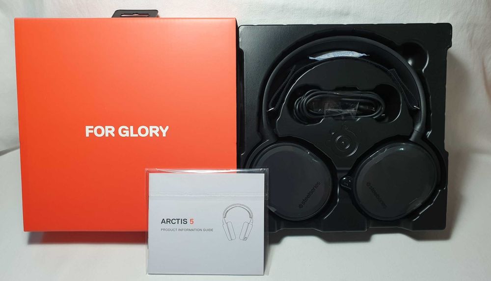 Słuchawki nauszne SteelSeries Arctis 5 BLACK - jak NOWE.