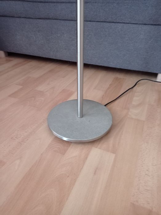 Lampa podłogowa stojąca do salonu, sypialni, domu. GRATIS KLOSZE