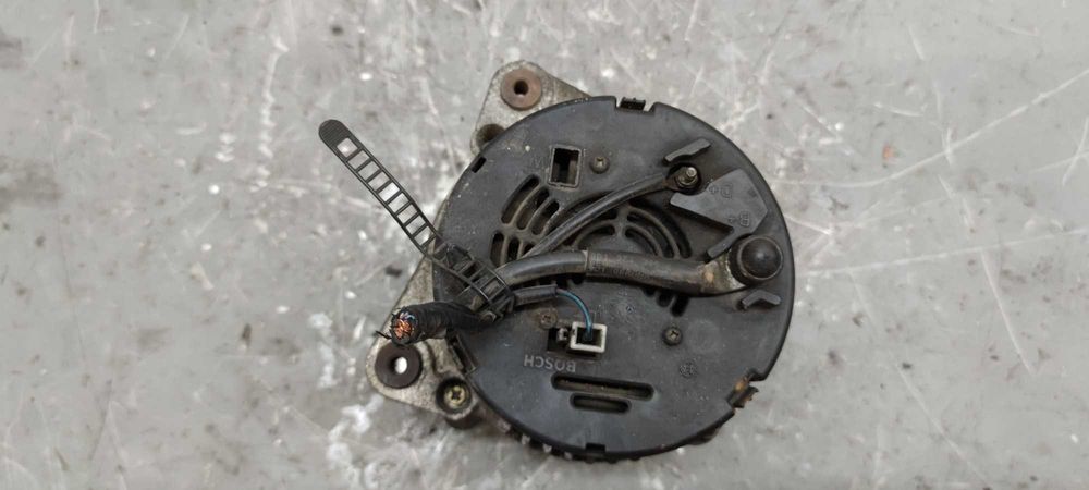 Audi A4 B5 1.9 TDI Alternator