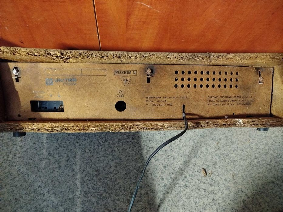 Radio Giewont Unitra Diora PRL na części do ogarnięcia nie sprawne