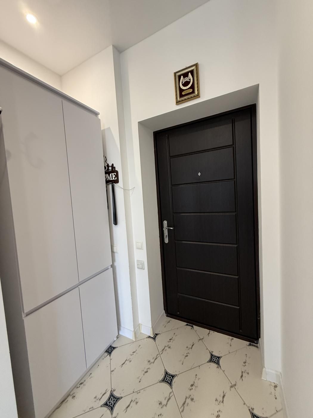 Продам квартира з сучасним ремонтом. Сертифікат ТАК!