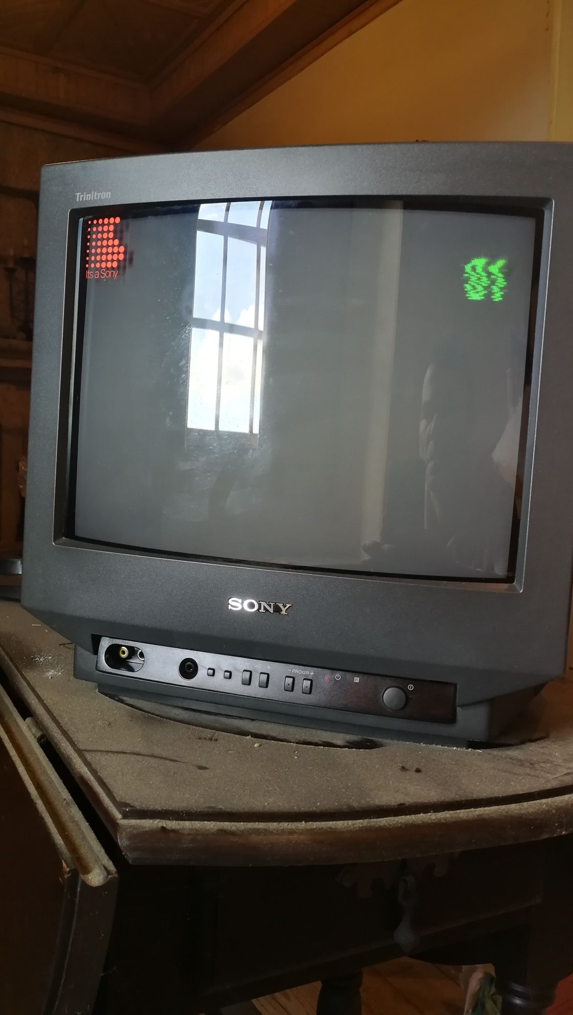 TV Sony triniton kv-14M1E