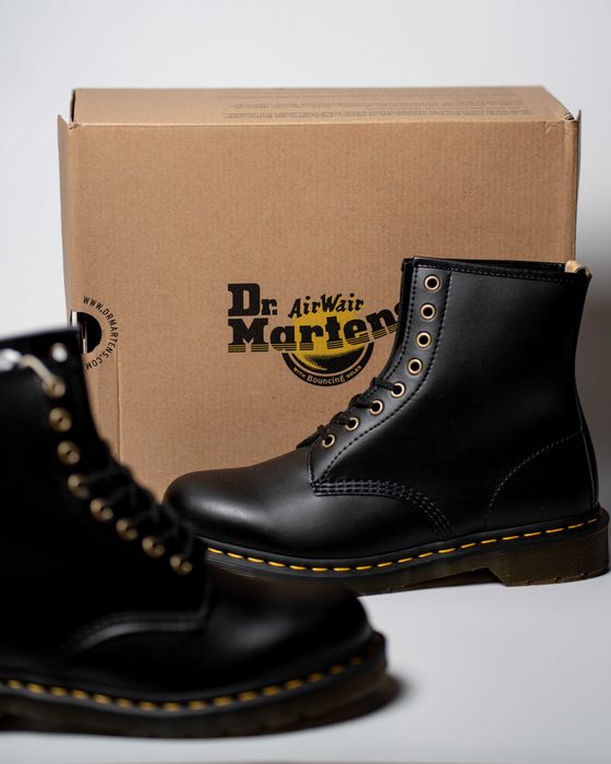 Черевики Dr. Martens Vegan 1460 Black Felix Rub Off 14045001 чорні