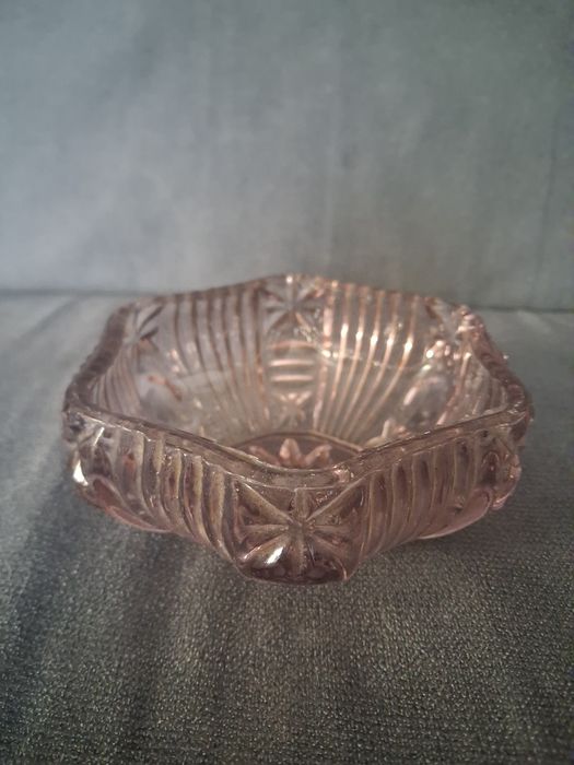 Bombonierka Ząbkowice fioletowa