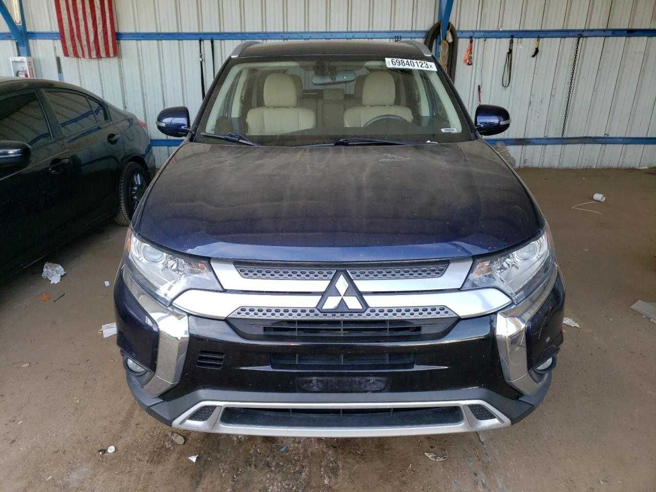 Mitsubishi Outlander Se 2019