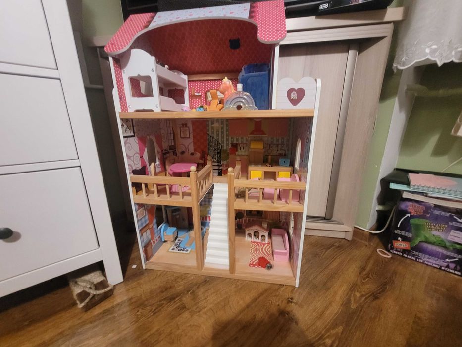 Duży Domek dla lalek