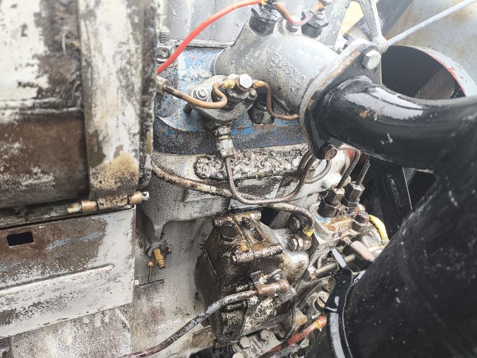 Ursus c330 ciągnik rolniczy sadowniczy