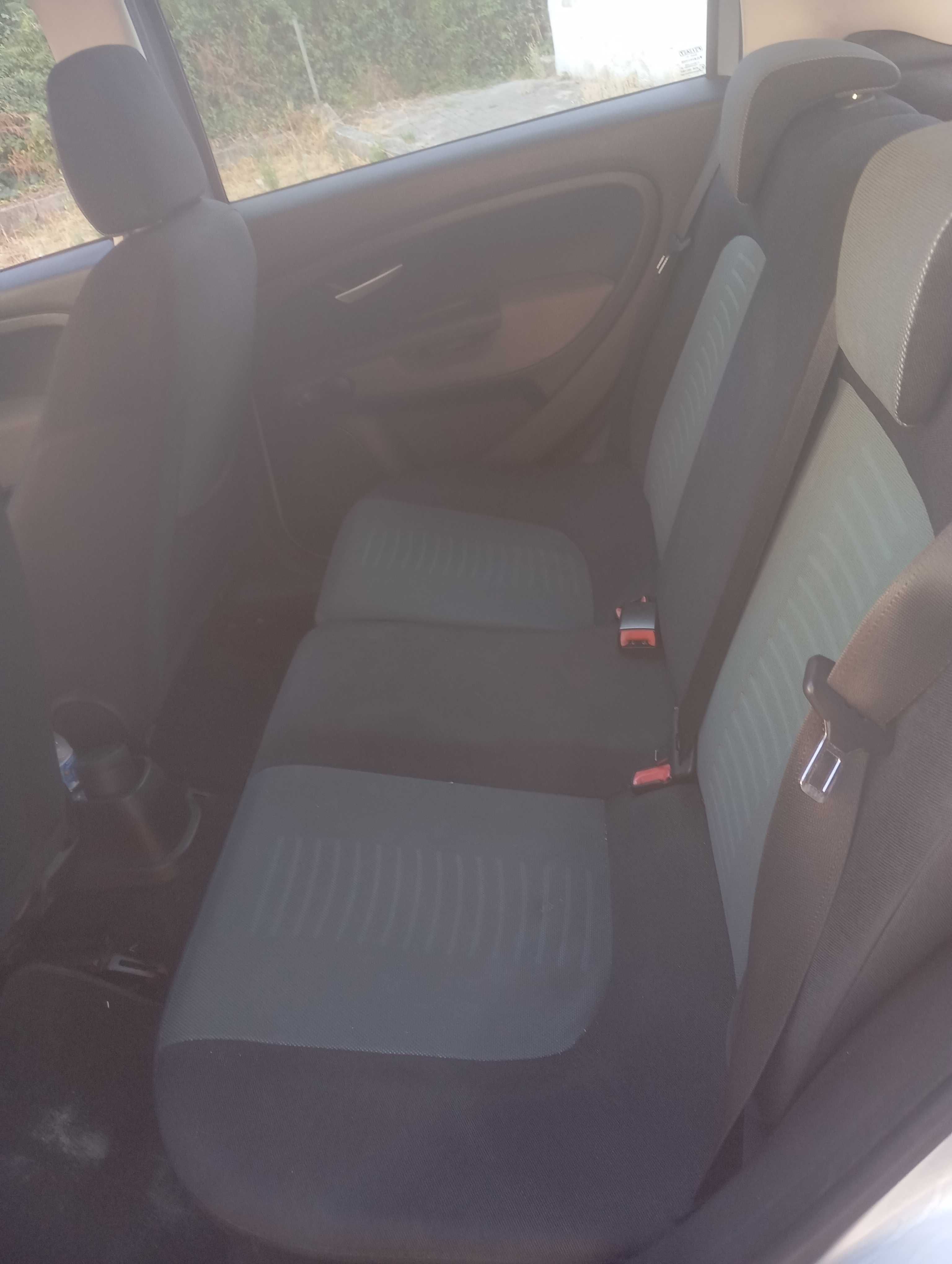 Fiat Punto 1.2 ótimo carro