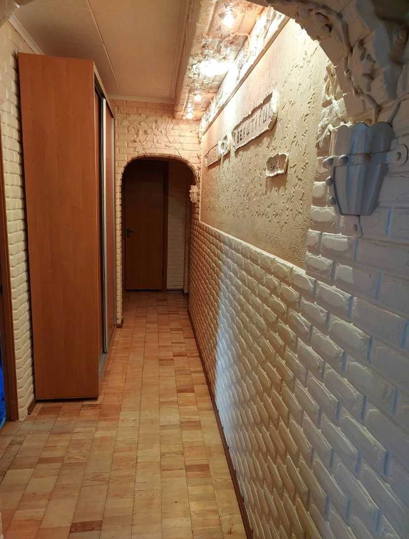 Продам квартиру 73 м.кв  Пономарьова 18! Академмістечно Лавіна. РЕМОНТ