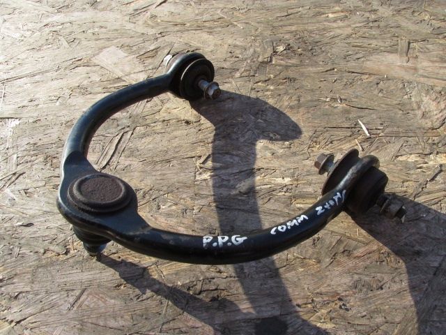 jeep commander i xh xk 5.7 hemi wahacz prawy przód górny