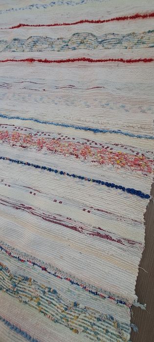 Tapete antigo, feito em tear manual 200x75cm