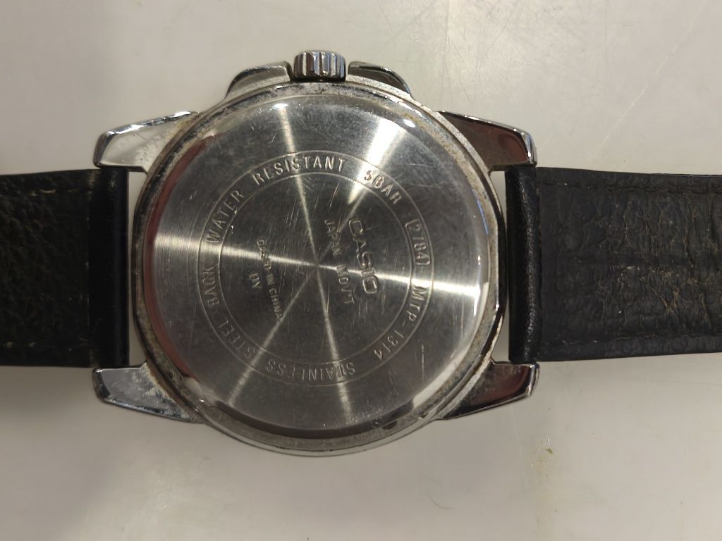 Relógio Casio MTP-1314