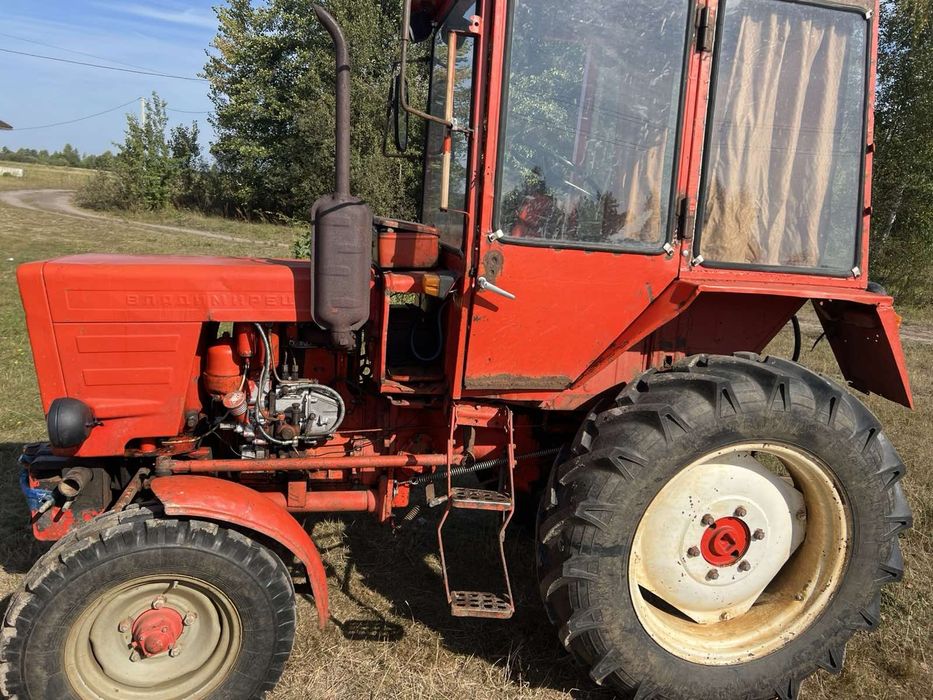 Продам трактор т25