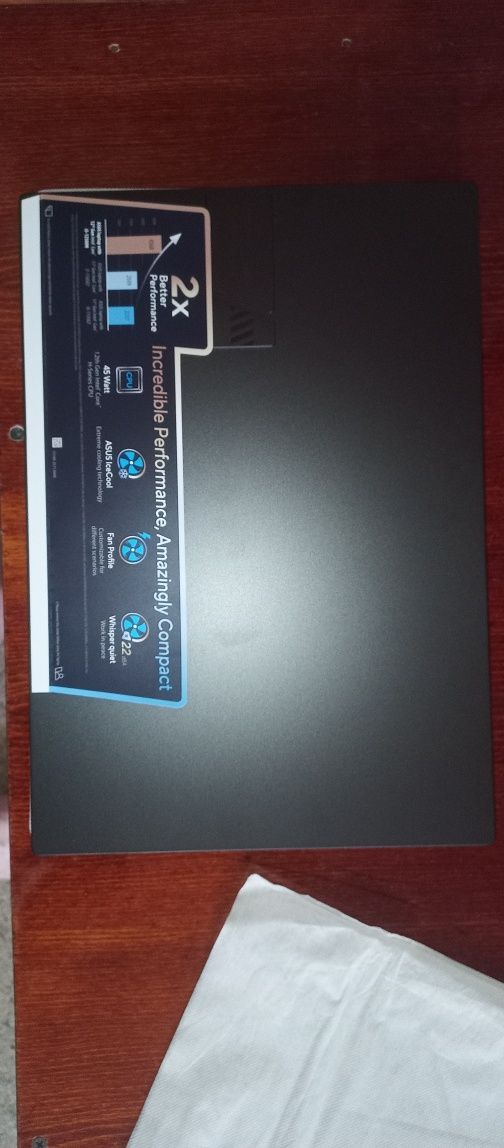 Asus Vivobook 16 дюймов